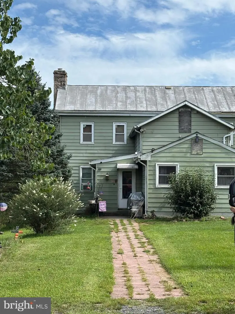 153 Plaugher Ln, Fort Valley, VA 22652 - #2