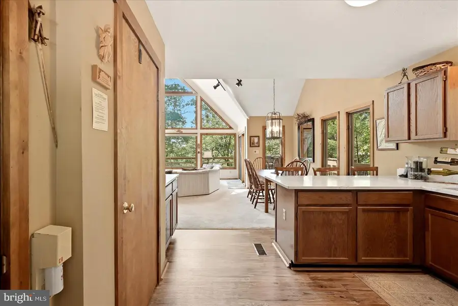 51 Forrest St, Basye, VA 22810 - #2