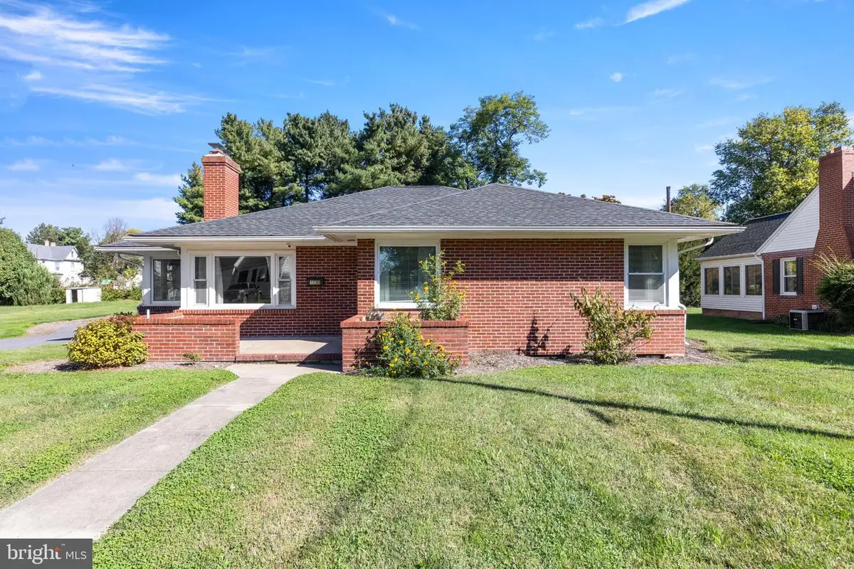150 Shannon Ave, Mount Jackson, VA 22842 - #1