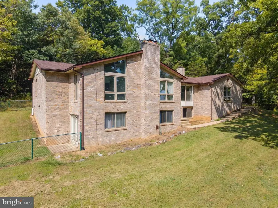 107 Fairview Cir, Woodstock, VA 22664 - #2