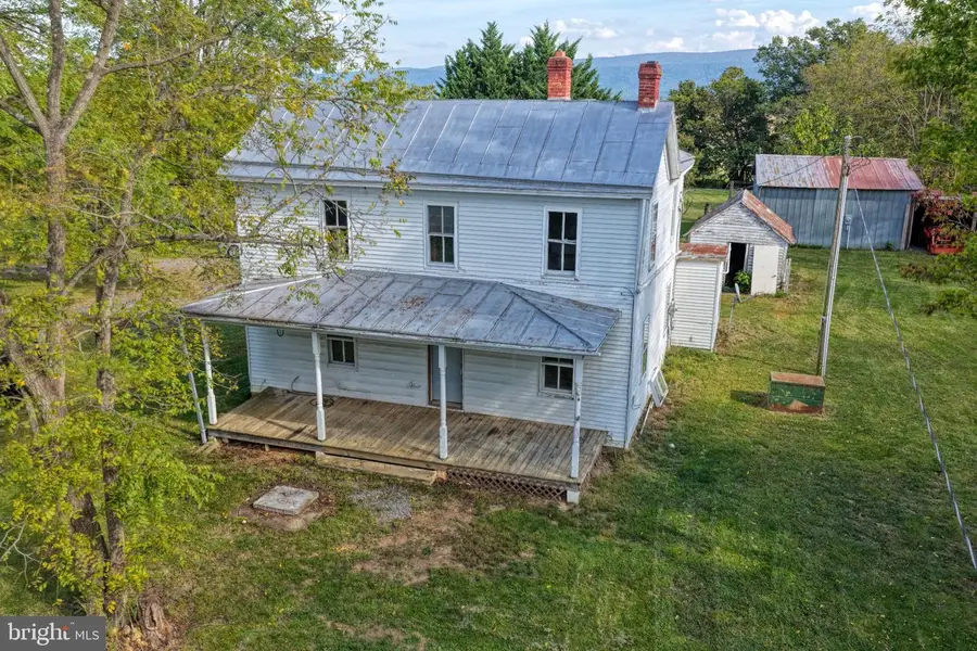 647 Barbershop Rd, Edinburg, VA 22824 - #3