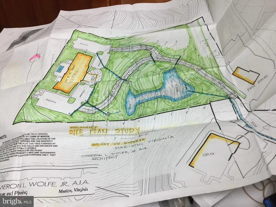 Wendy Dr, Marion, VA 24354 - #2