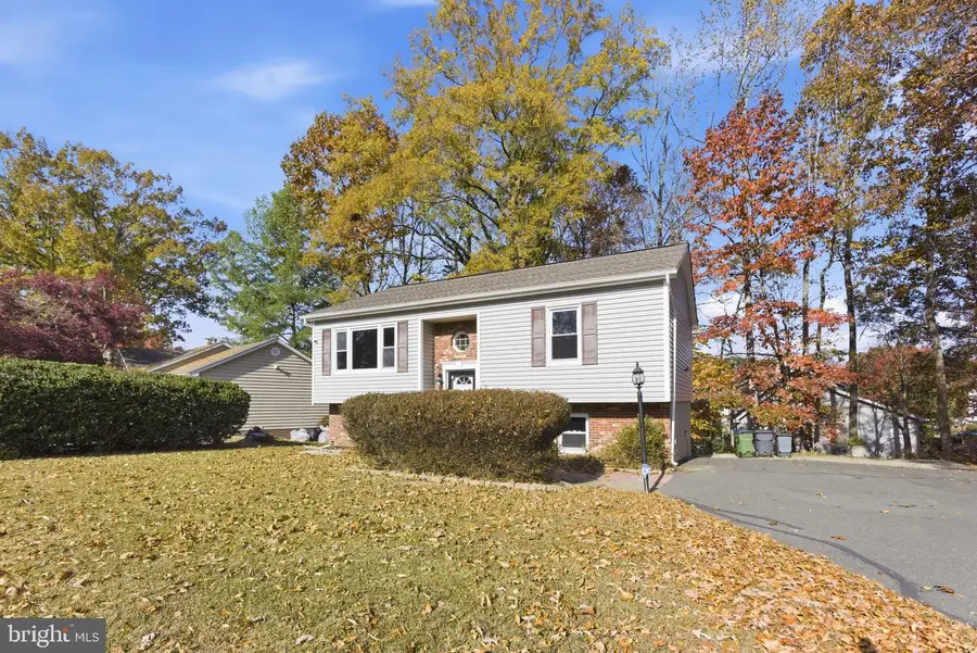 7301 Drew Ln, Fredericksburg, VA 22407 - Image #2