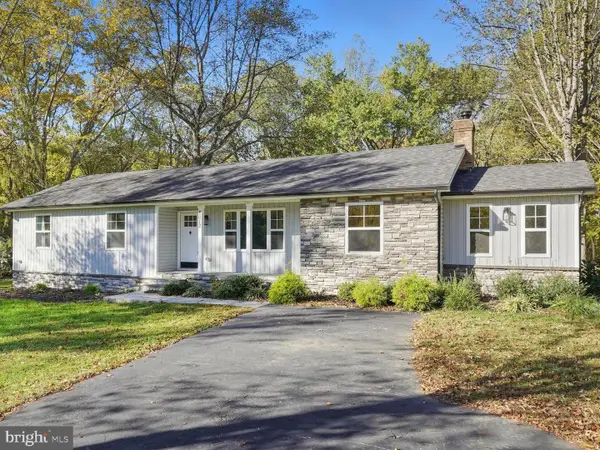 8012 Flippo Dr, FREDERICKSBURG, VA 22408