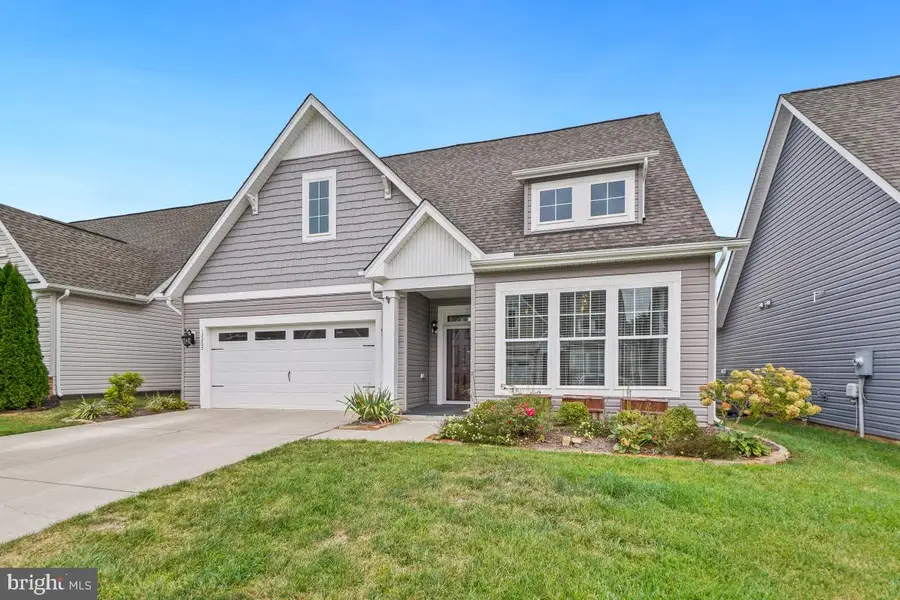 12205 Glen Oaks Dr, Fredericksburg, VA 22407 - Image #2