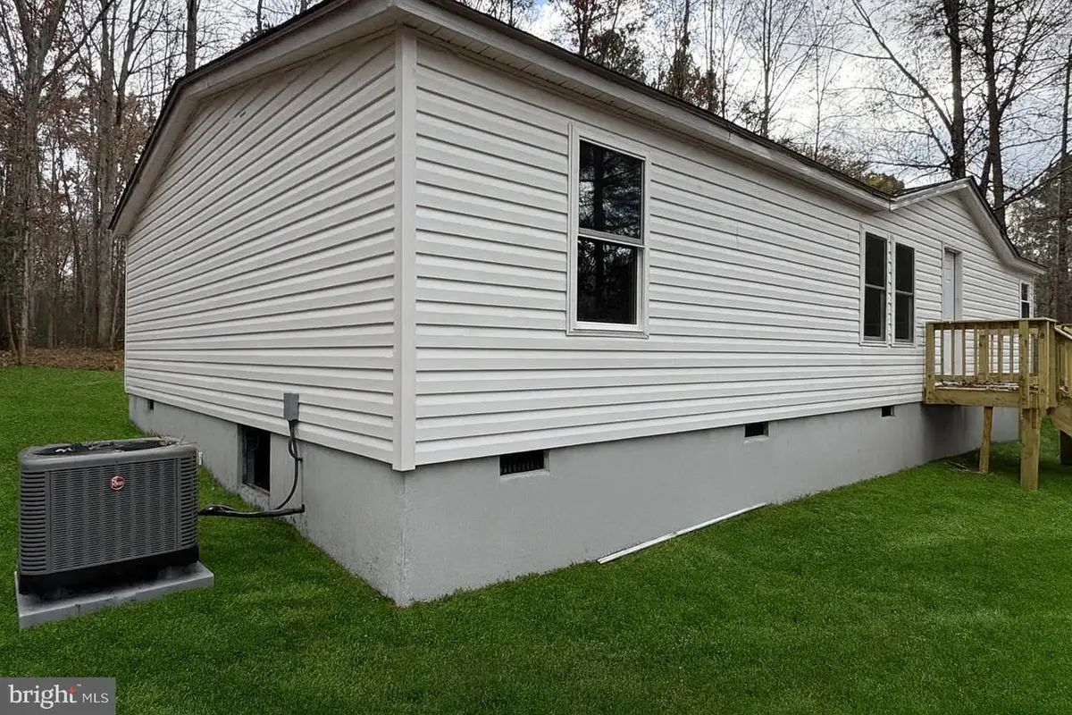 5003 Holly Dr, Partlow, VA 22534 - Image #1