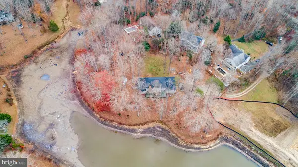 7905 E Robert E Lee Ct, SPOTSYLVANIA, VA 22551