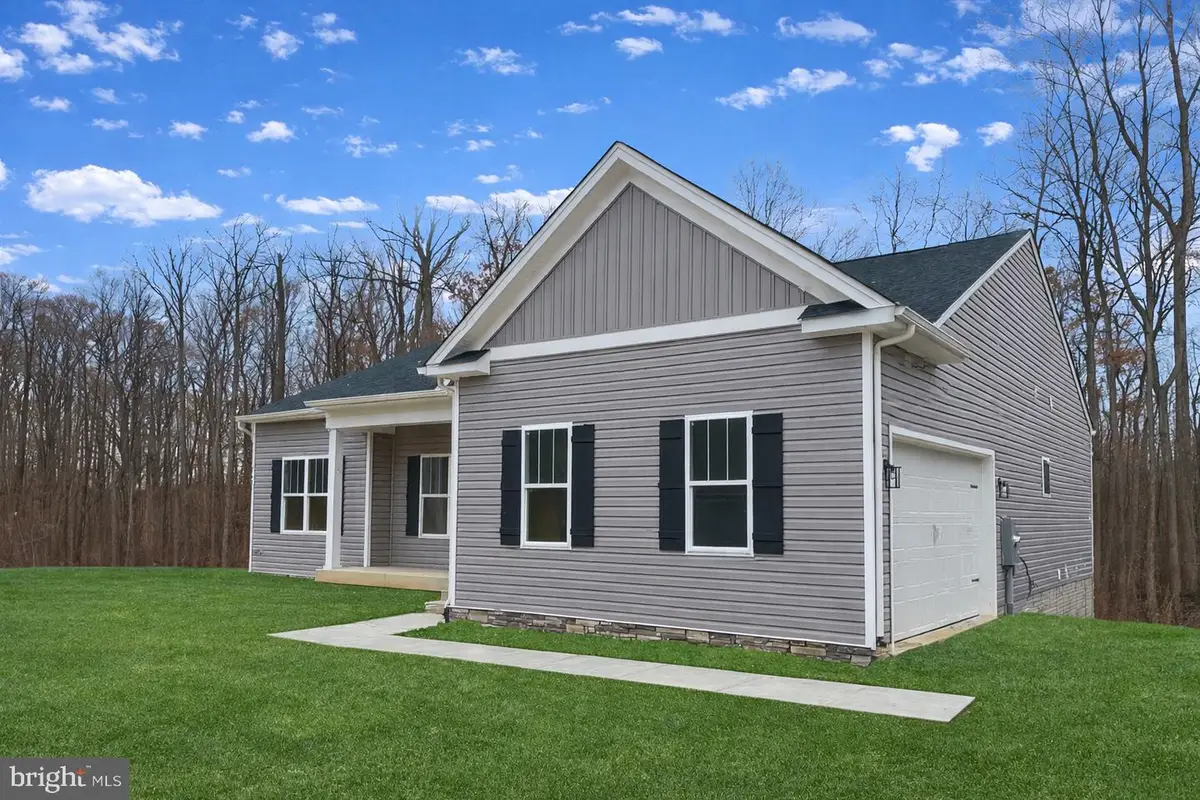 10416 Ni River Dr, Spotsylvania, VA 22553 - Image #1