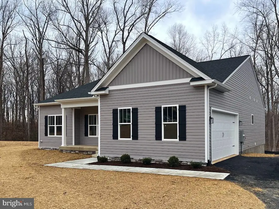 10416 Ni River Dr, Spotsylvania, VA 22553 - Image #2