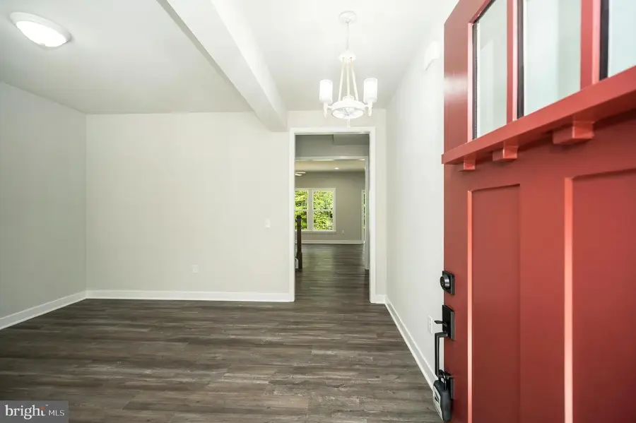 10602 Greenwood Dr, Spotsylvania, VA 22553 - Image #2