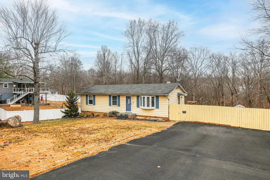 6517 Deerskin Dr, Fredericksburg, VA 22407 - Image #3
