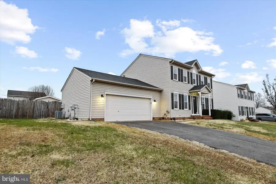 10004 Shadowridge Ct, Fredericksburg, VA 22407 - Image #3