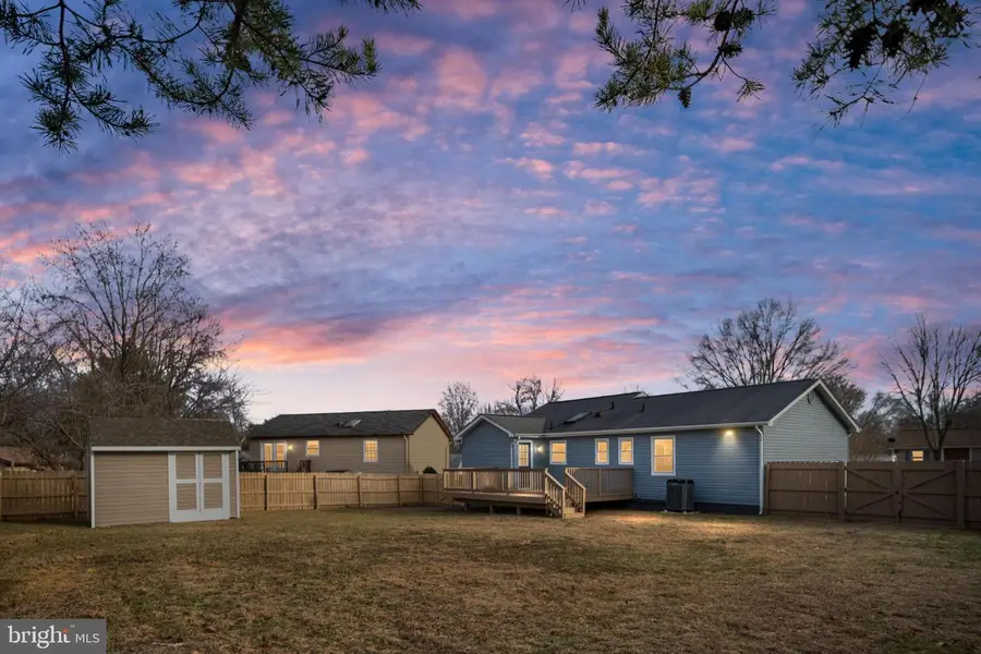 11200 Trisler Dr, Fredericksburg, VA 22407 - Image #2