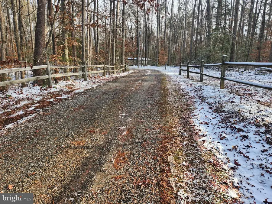 6101 Glebe Run Rd, Partlow, VA 22534 - Image #2