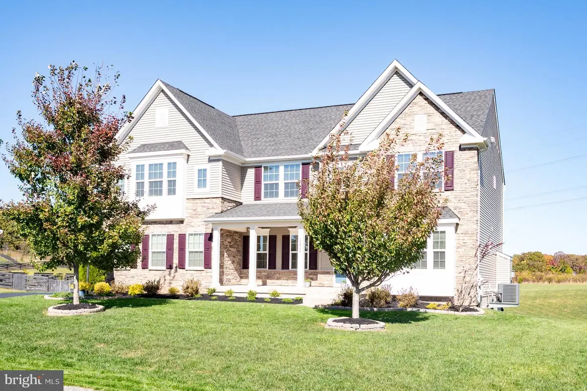 12711 Norwood Dr, Fredericksburg, VA 22407 - Image #1