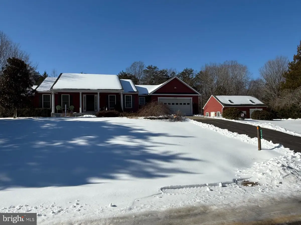 6408 Matthew Ln, Mineral, VA 23117 - Image #1