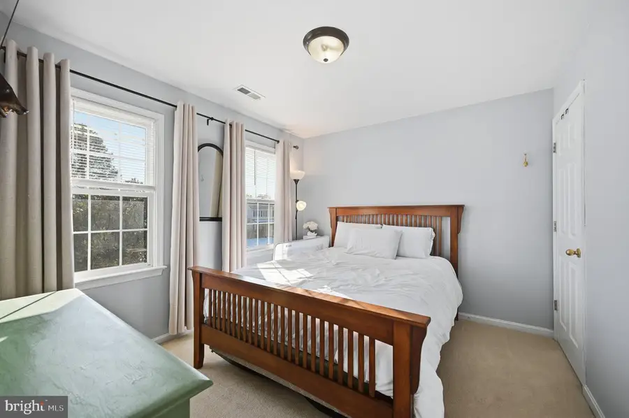 8705 New Castle Ct, Fredericksburg, VA 22408 - #2