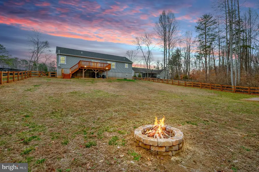 6112 Eds Rd, Mineral, VA 23117 - #2