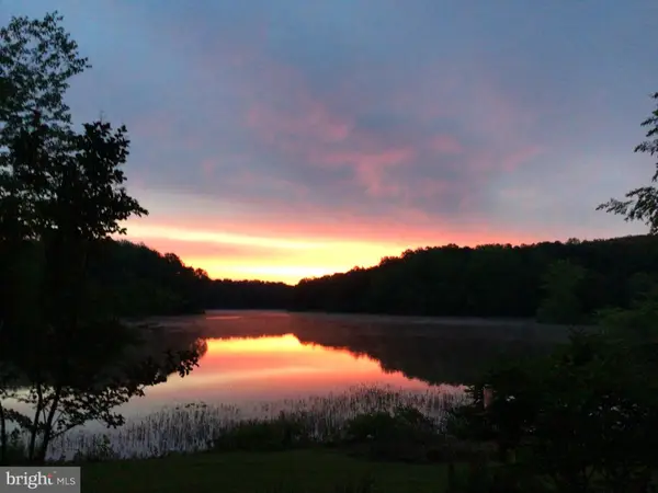 10221 Helena Ter, SPOTSYLVANIA, VA 22553