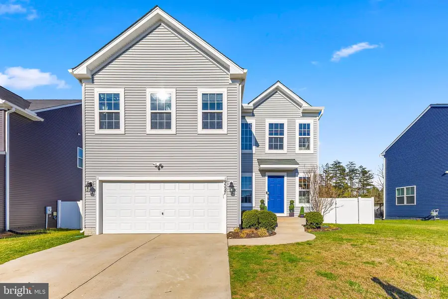 9527 Hillcrest Dr, Fredericksburg, VA 22407 - #2