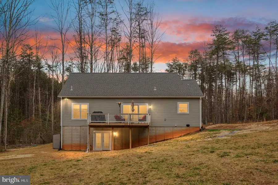 13218 Scotten Dr, Fredericksburg, VA 22407 - #2