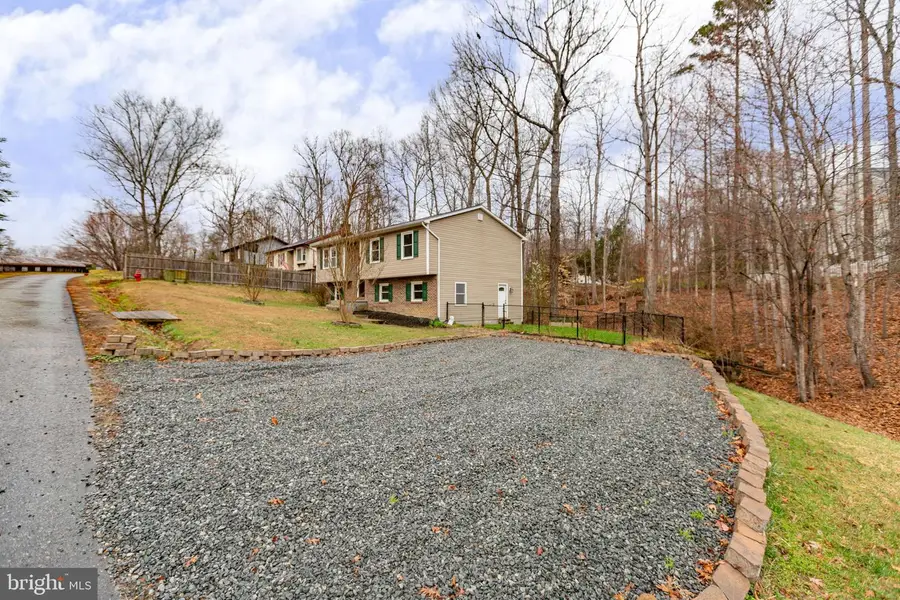 433 Albany St, Fredericksburg, VA 22407 - #3