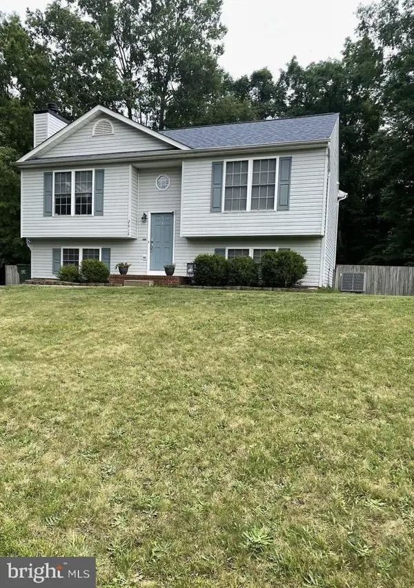 2616 Ruffin Dr, FREDERICKSBURG, VA 22408