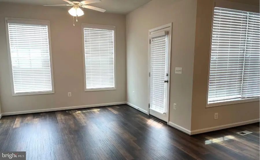 12113 Bowling Farm Ct, Fredericksburg, VA 22407 - #3