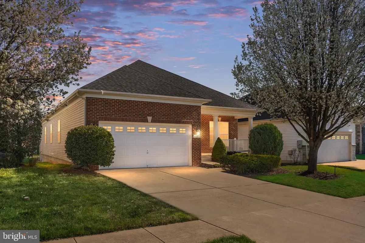 6227 E Dranesville Dr, Fredericksburg, VA 22407 - #1