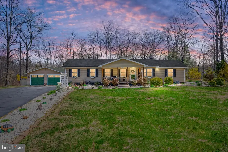 8029 Flippo Dr, Fredericksburg, VA 22408 - #2