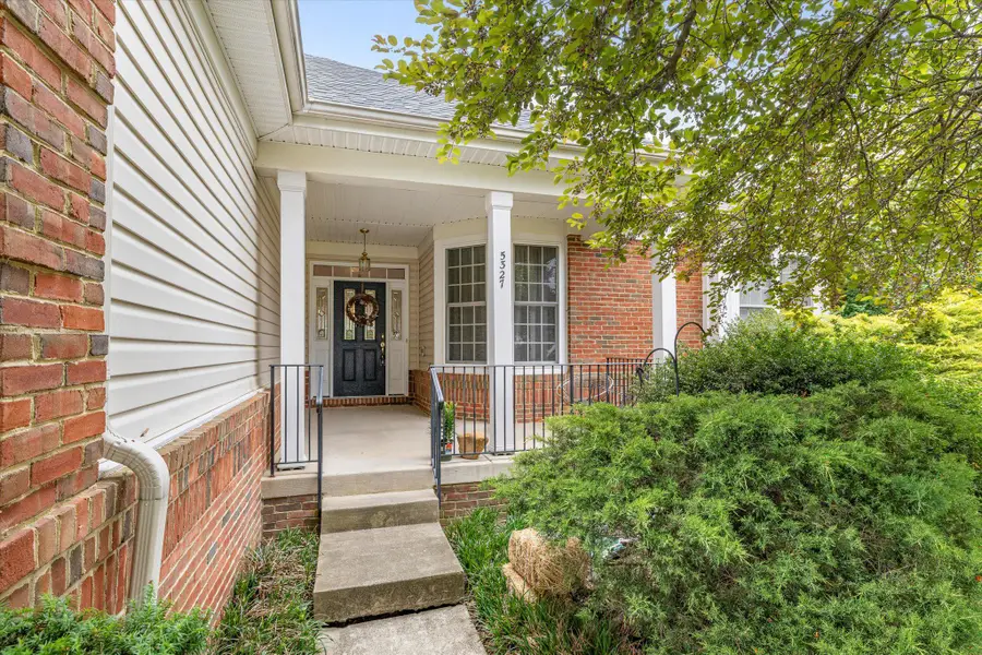 5327 W Philippi Pl, Fredericksburg, VA 22407 - #2