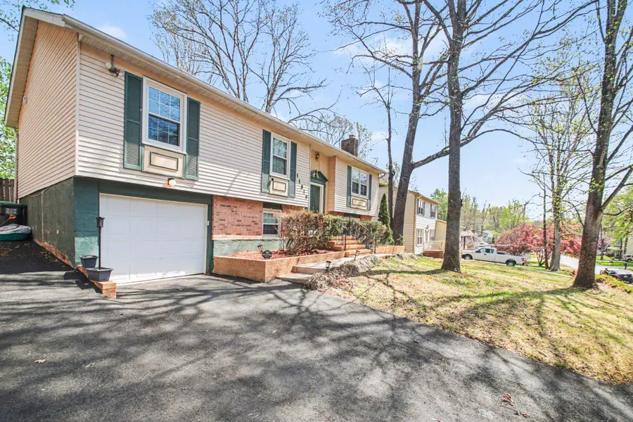 11819 Rutherford Dr, Fredericksburg, VA 22407 - #2