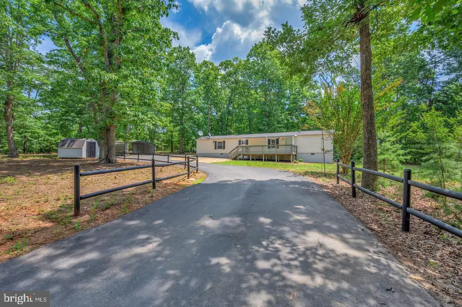 7449 Lakewood Ln, Spotsylvania, VA 22551 - #3