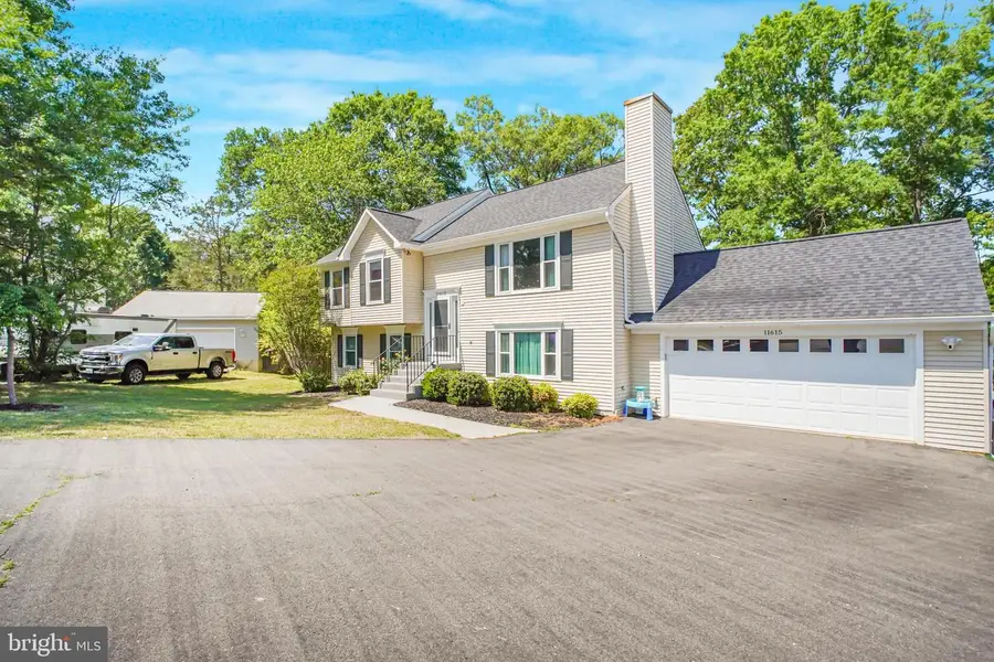 11615 Kenton Dr, Fredericksburg, VA 22407 - #3