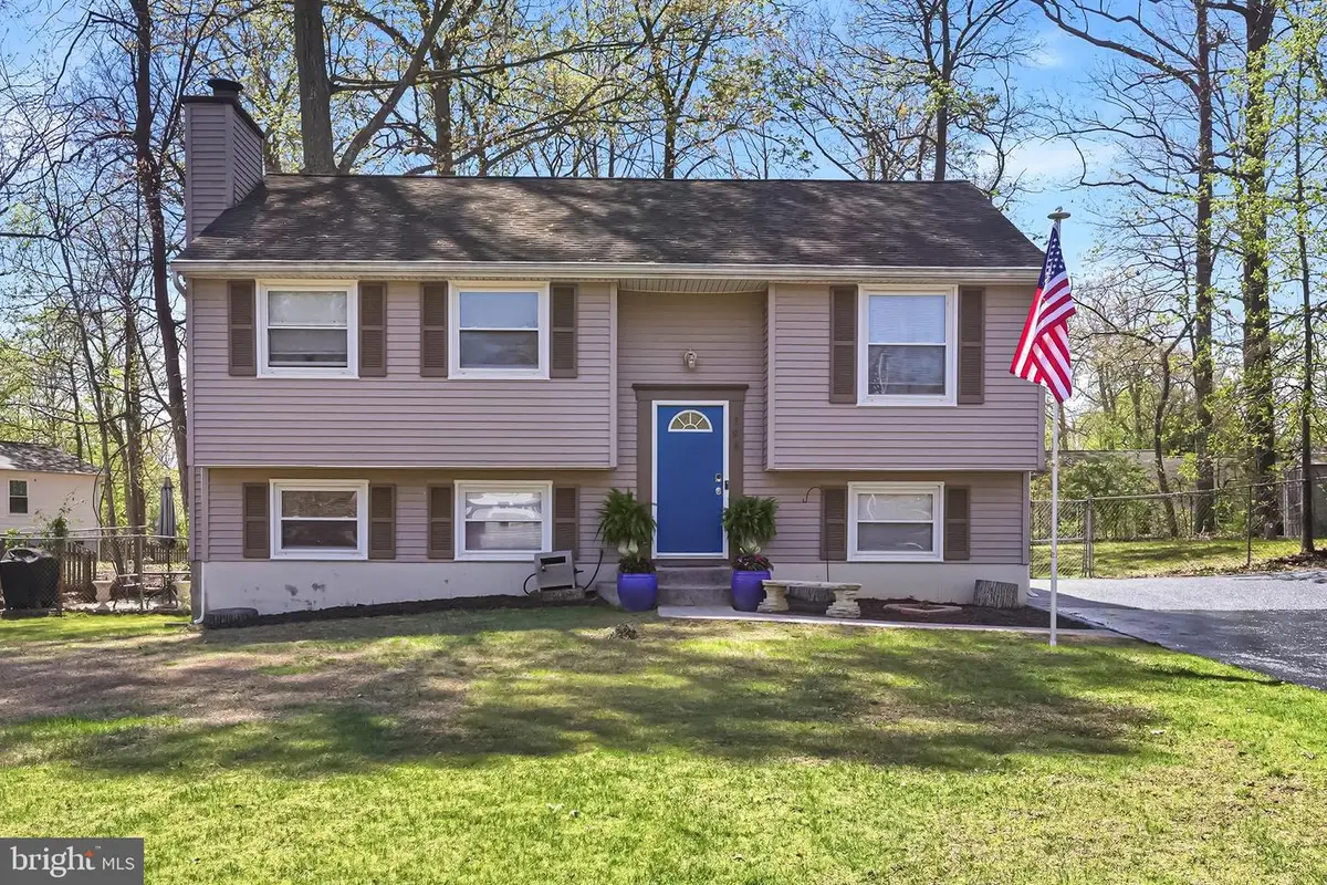 308 Patterson Ave, Fredericksburg, VA 22407 - #1