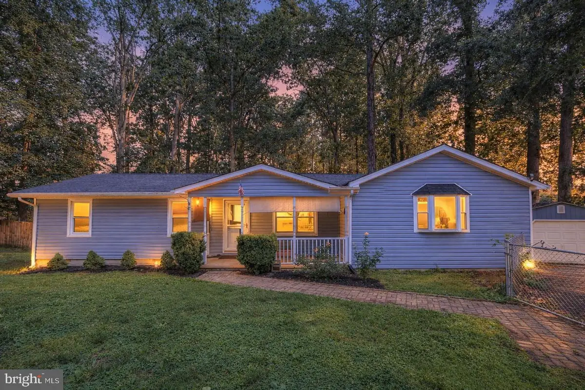 10934 Deerfield Dr, Fredericksburg, VA 22407 - #1