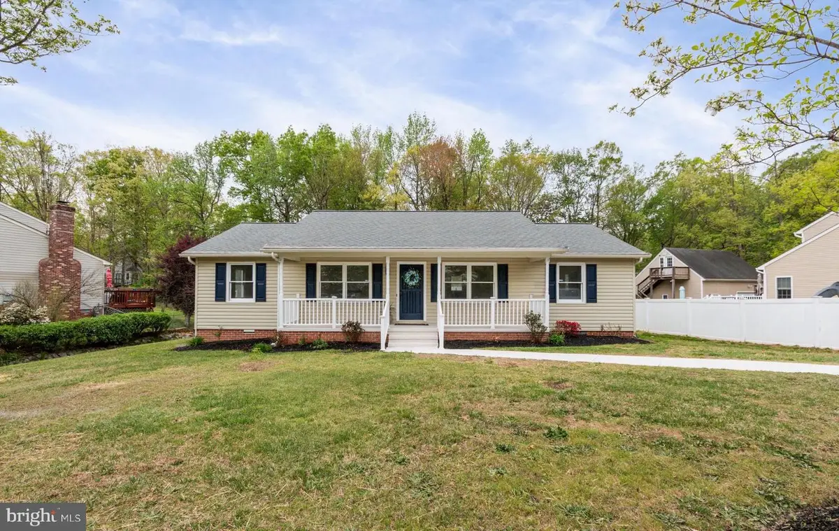 10722 Lovett Dr, Fredericksburg, VA 22407 - #1