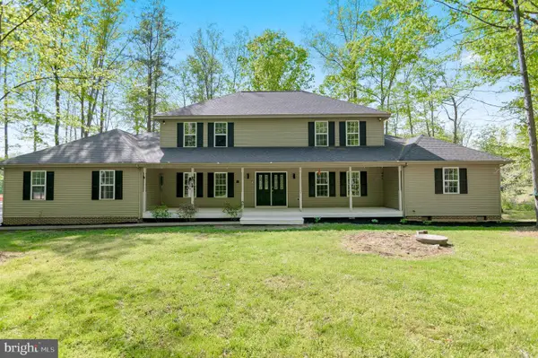 7905 E E Robert E Lee Ct, SPOTSYLVANIA, VA 22551