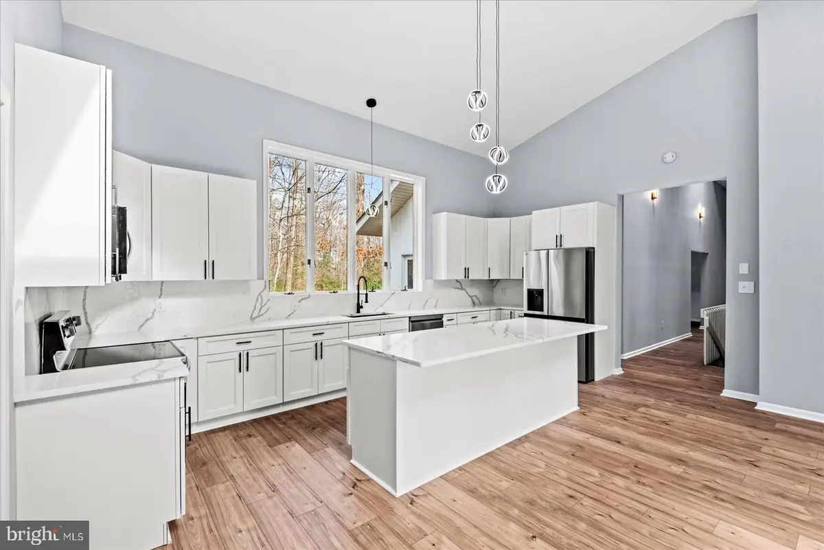 7621 River Rd, Fredericksburg, VA 22407 - #1
