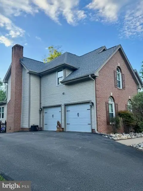 4214 Artillery Ridge Rd, Fredericksburg, VA 22408 - #2