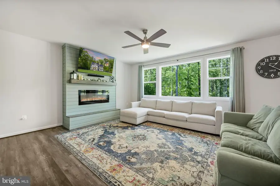 8028 Ashford Dr, Fredericksburg, VA 22407 - #2