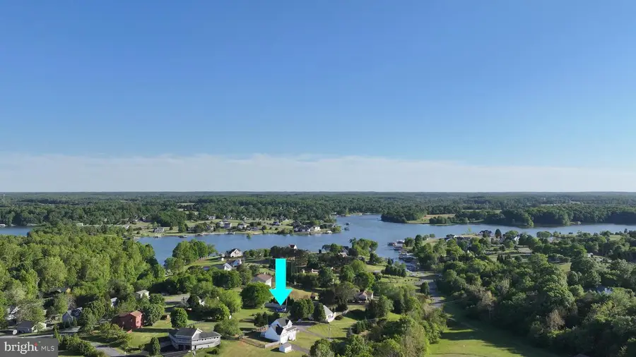 5815 Springfield Farm Ln, Mineral, VA 23117 - #3