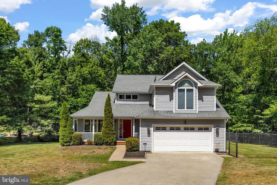 1520 Clover Dr, Fredericksburg, VA 22407 - #2