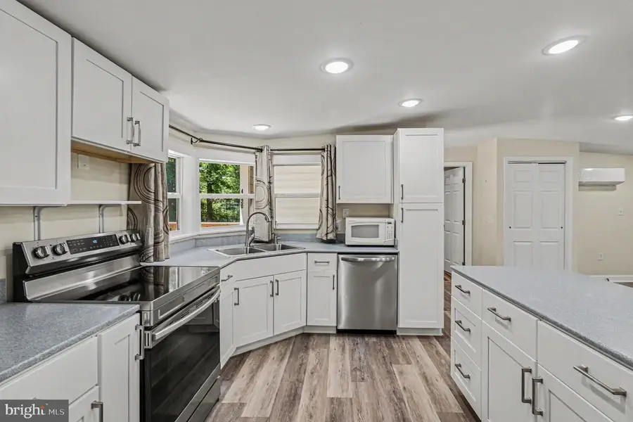 4820 Moser Ln, Partlow, VA 22534 - #2