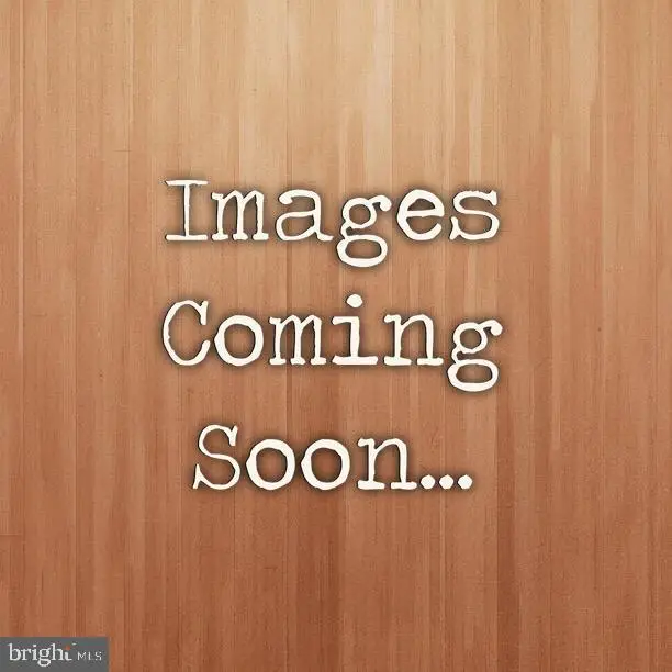6131 W Greenbrier River Rd, Fredericksburg, VA 22407 - #1