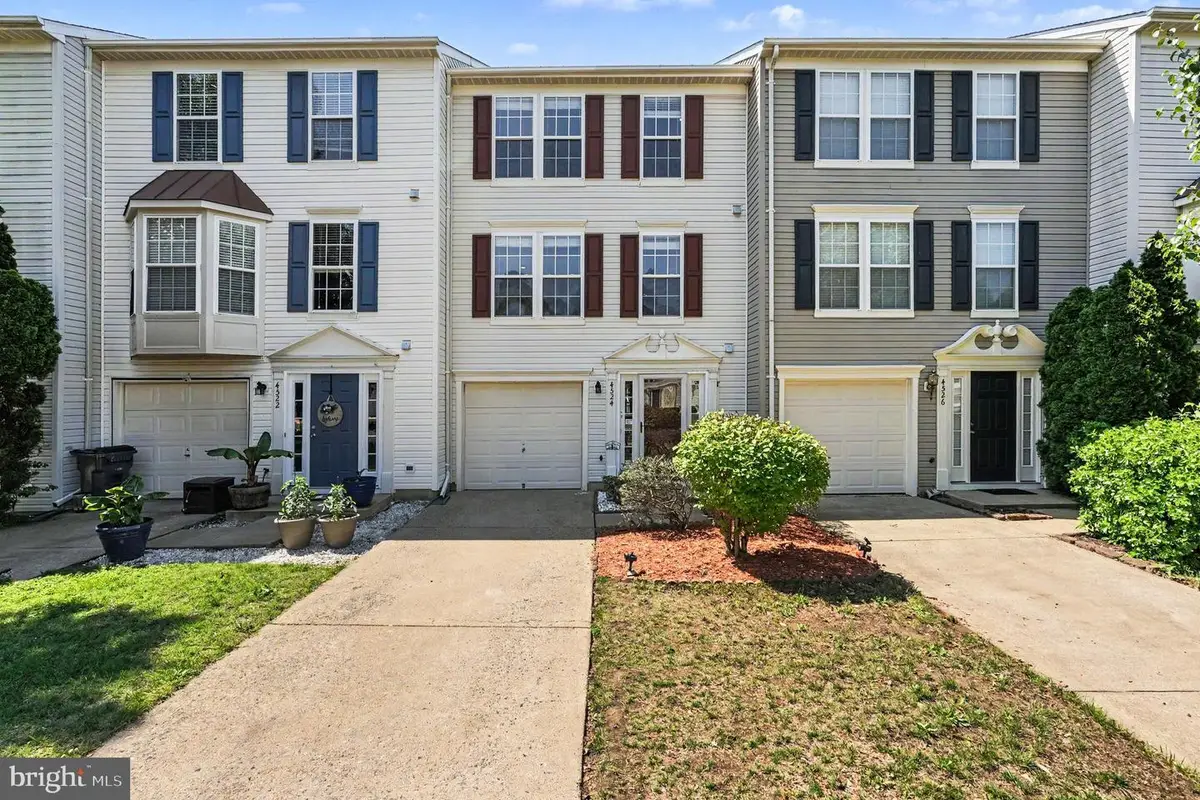 4524 Papillion Ct, Fredericksburg, VA 22408 - #1