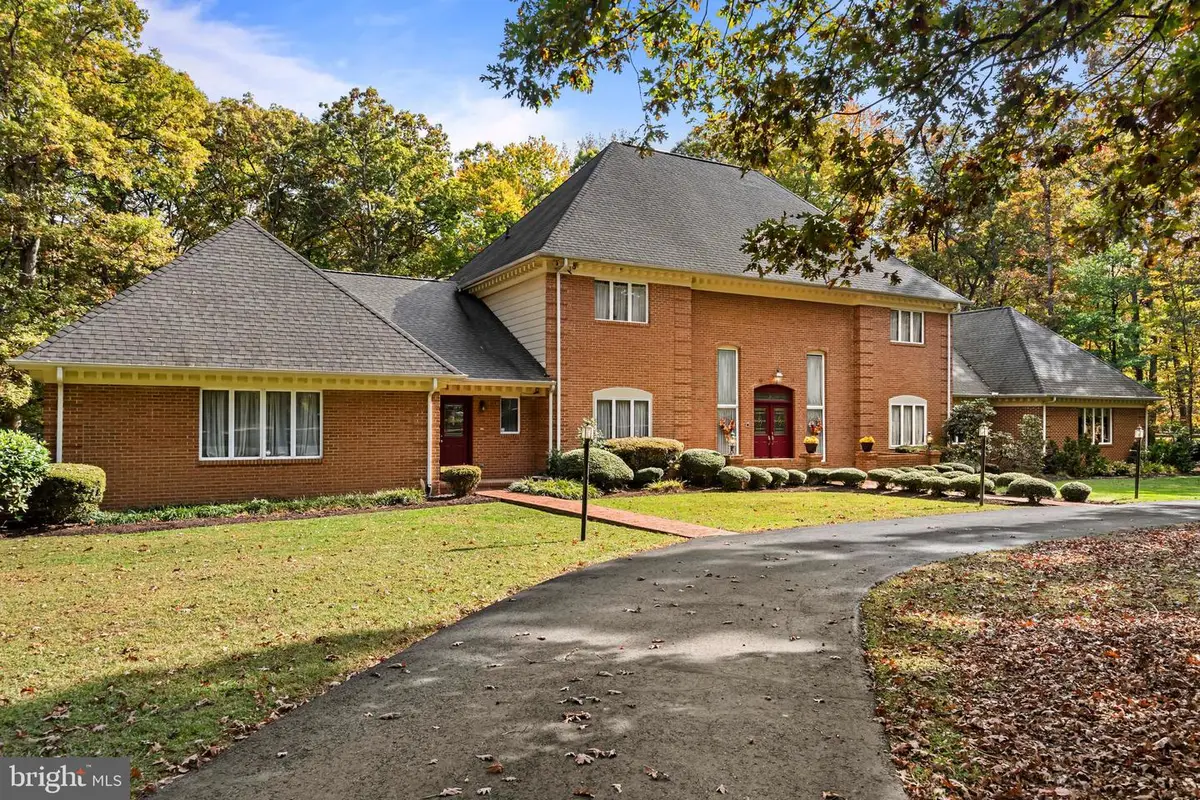 32 Carriage Hill Ln, Fredericksburg, VA 22407 - #1