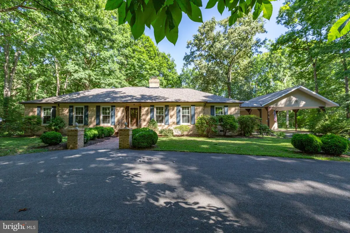 8401 Grey Ghost Ln, Fredericksburg, VA 22408 - #1