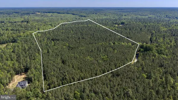 Deerwood Ln, SPOTSYLVANIA, VA 22553