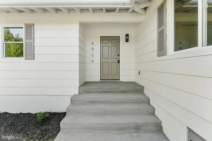 6806 S Roxbury Mill Rd, Spotsylvania, VA 22551 - #2